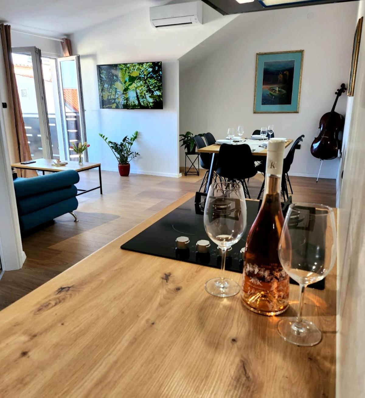 Apartman Libra Kaštela Esterno foto